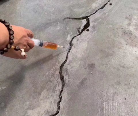 灵寿混凝土裂缝修补技术详解​